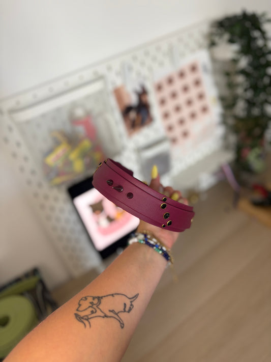 Collier 38 mm, 40/50 cm vin rougé